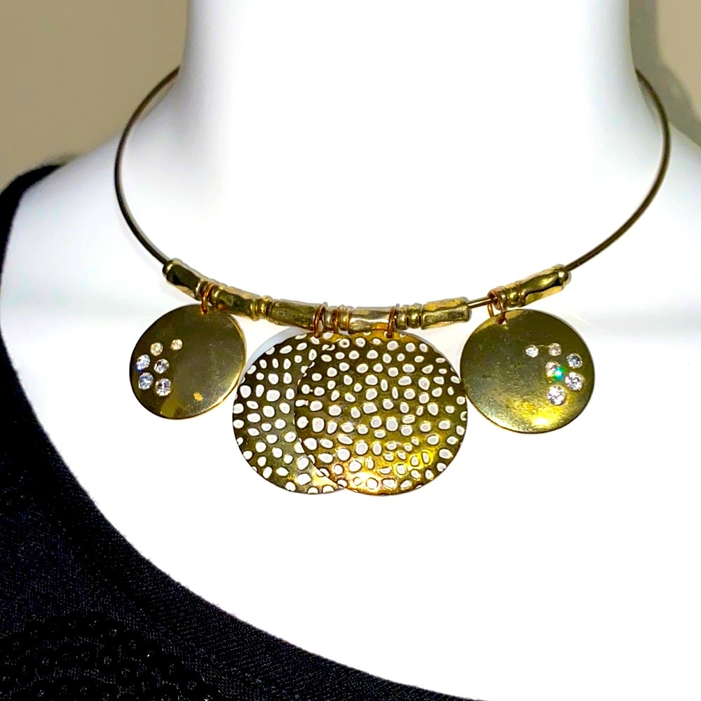 Women necklaces